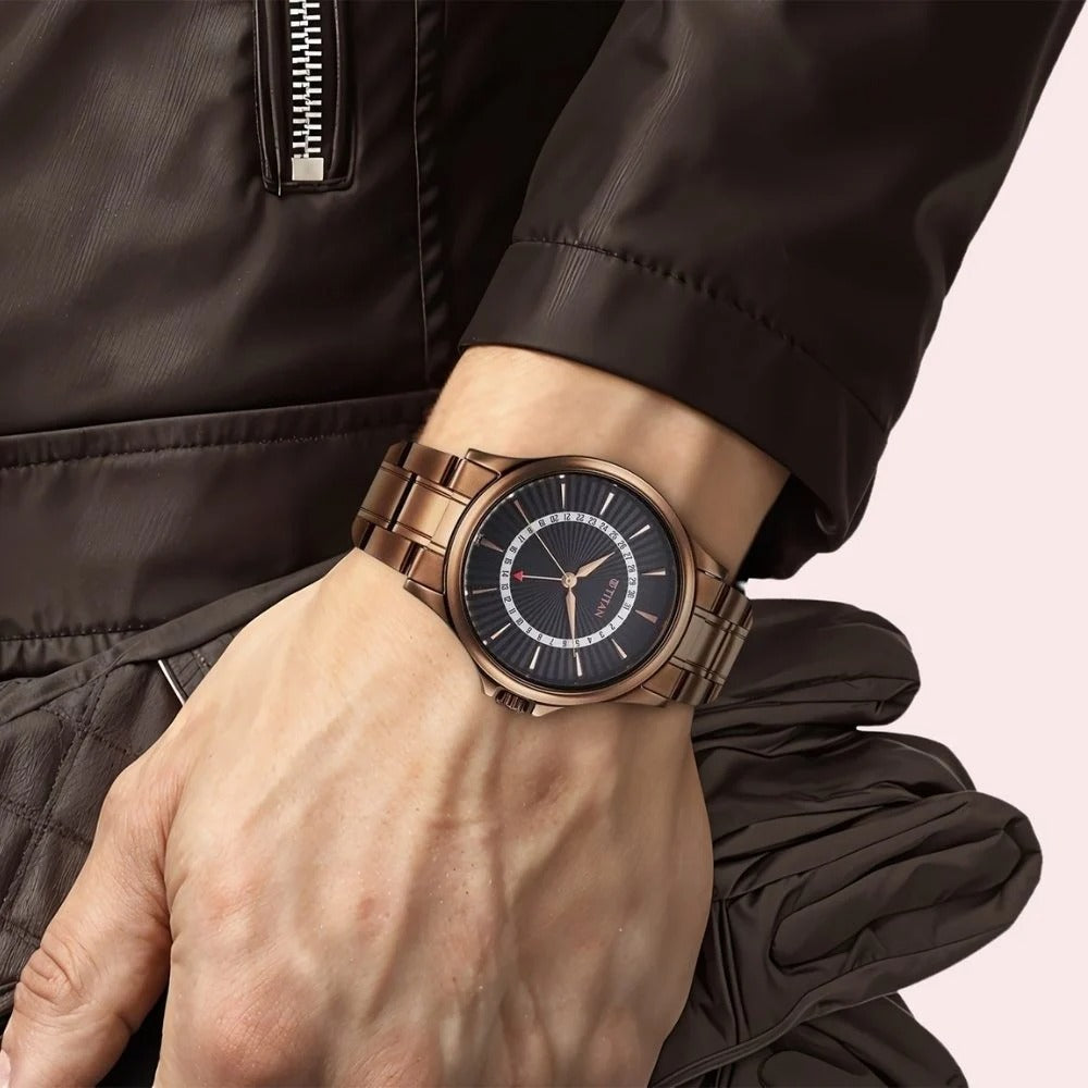 Titan Karishma Quartz Analog with Date Black Dial Stainless Steel Strap Watch For Men NU - 10038QM01