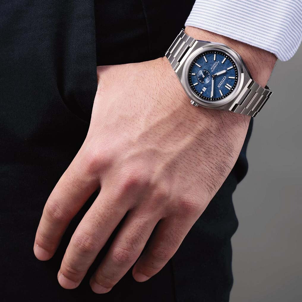 Citizen Zenshin Men Automatic Blue Dial Analog Stainless Steel Watch NJ0180-80L